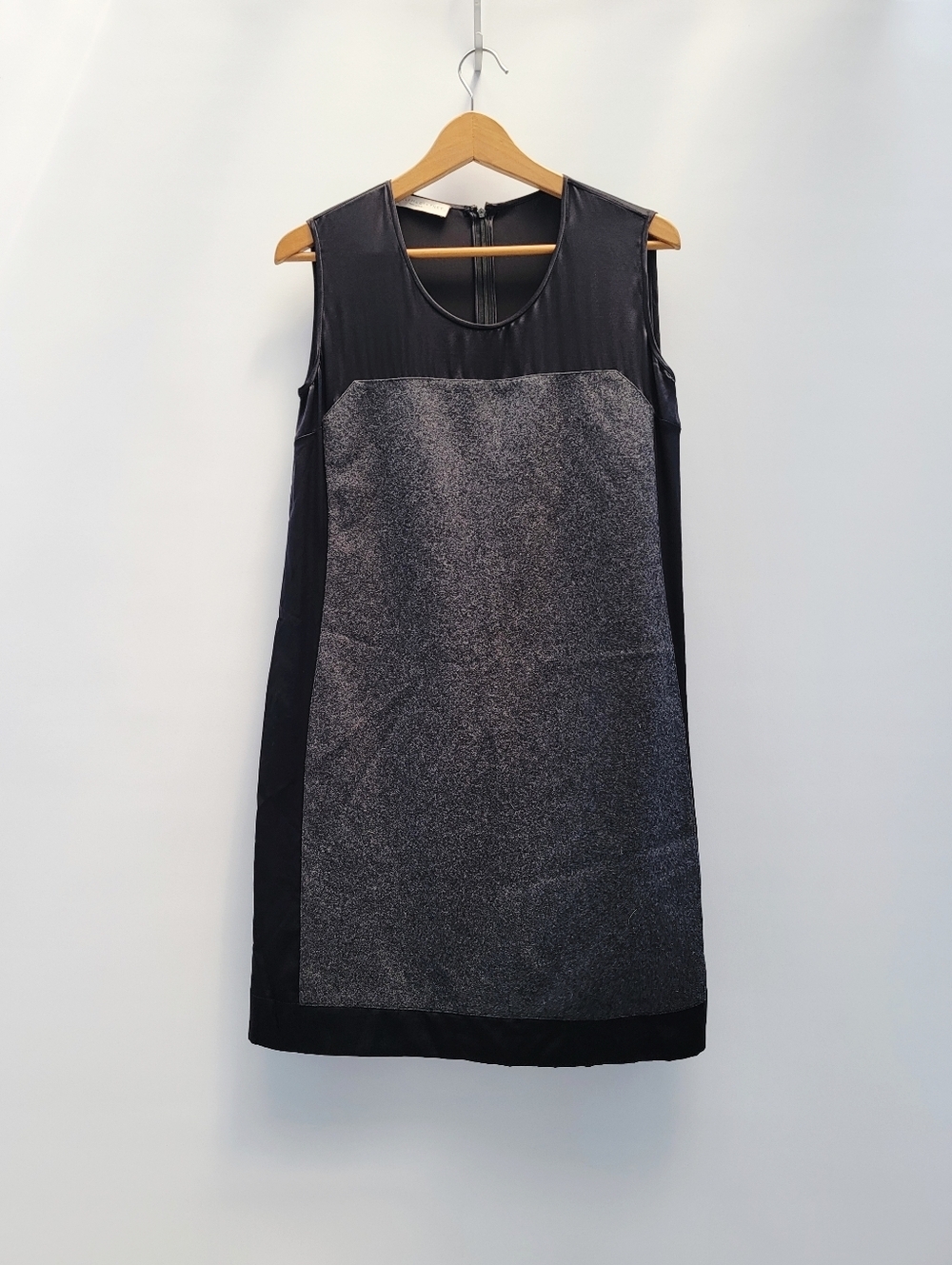 Stella McCartney Black Gray Wool Sheath Dress Size 42 US 6 Minimalist Classic